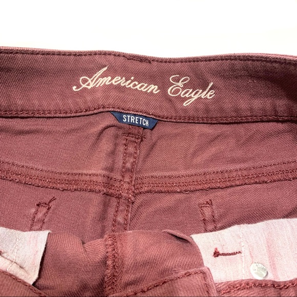 American Eagle Burgundy Stretch Distress Hemline Jean Short Size 0 - Picture 4 of 9